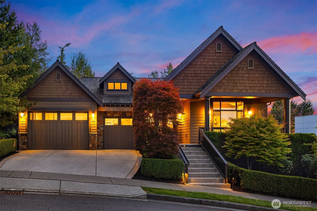 Issaquah, WA 98029 | 5 beds | 4 baths | $3,000,000
